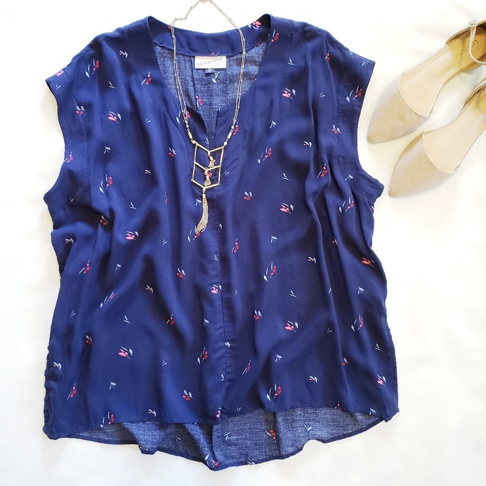 Navy Blue Floral Cap Sleeve Blouse (NWOT)